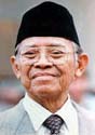 smallbapak2.bmp (3632058 bytes)